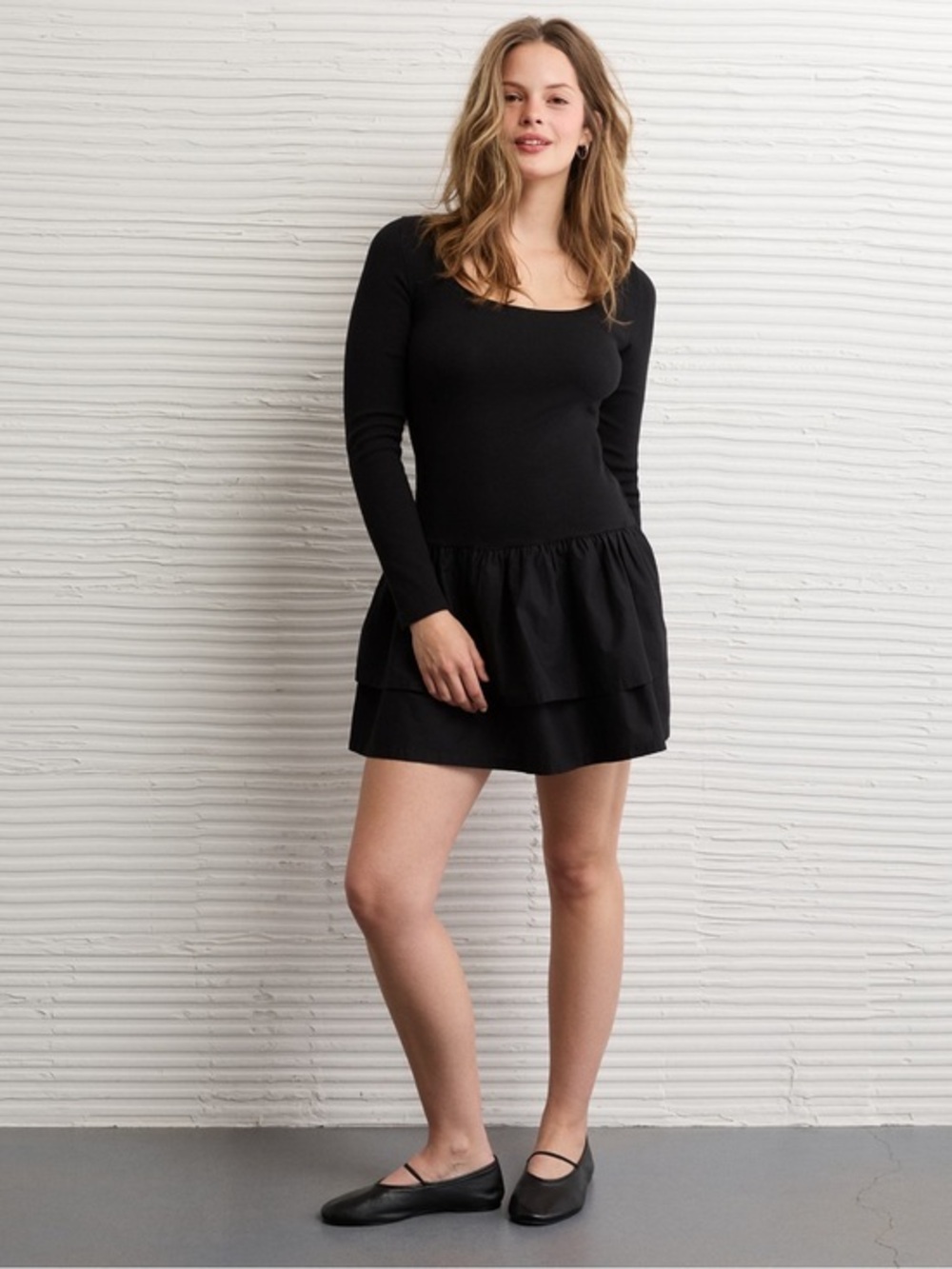 NWT AE Scoop Neck Black Long-Sleeve Tiered Mini Dress
